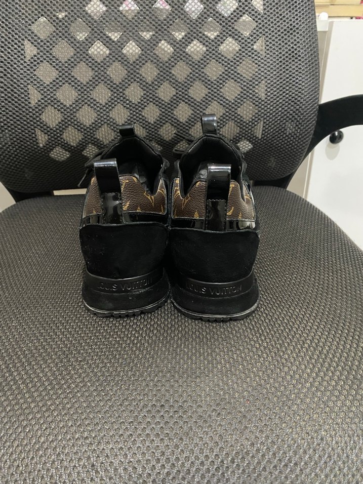 Louis vuitton run away sneakers - Görsel 5