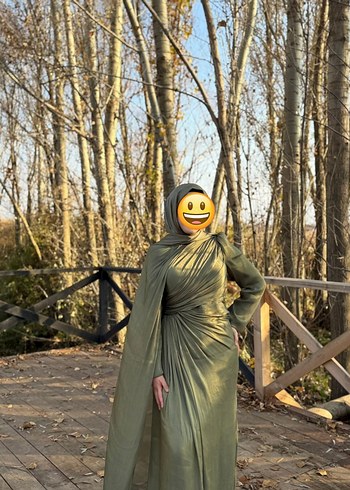 Kapüşonlu, Uzun Kollu Haki Henna Elbise - Görsel 3