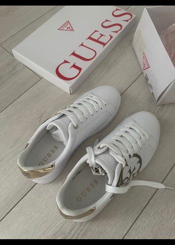Orjinal Beyaz Guess Kadın Spor Ayakkabı