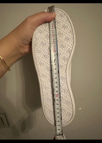 Guess Orjinal Beyaz Guess Kadın Spor Ayakkabı