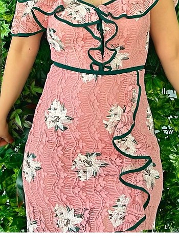 Zeynep Tosun Dantel Detaylı Pembe Uzun Abiye Elbise - Görsel 2