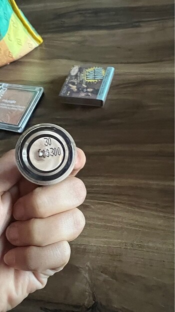 Flormar 1 kez denemek için kullandım