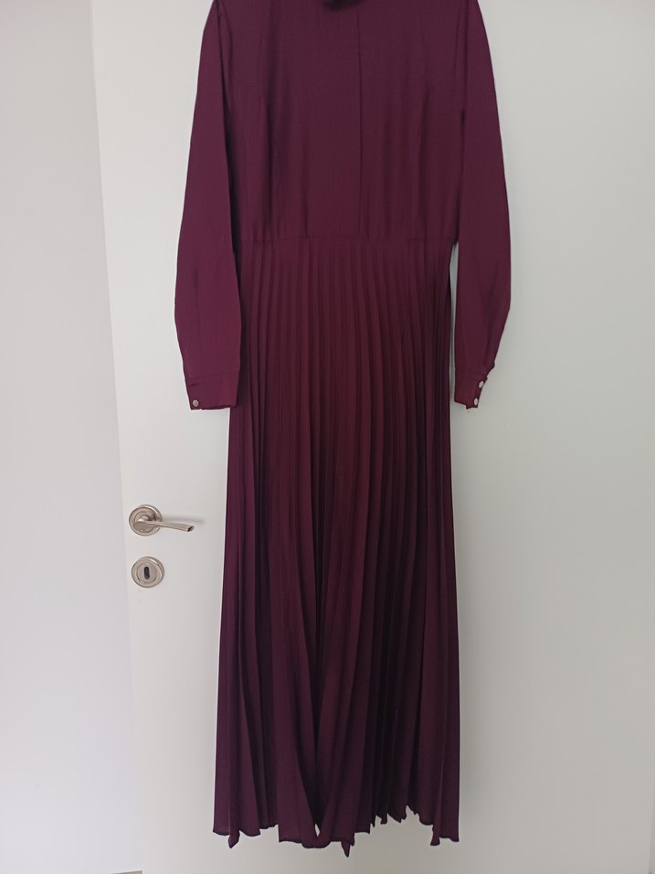 Bordo Uzun Piliseli Kadın Elbise - Görsel 2