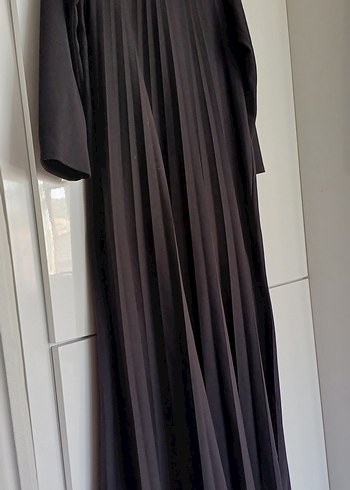Siyah Pileli Uzun Gotik Kadın Elbise