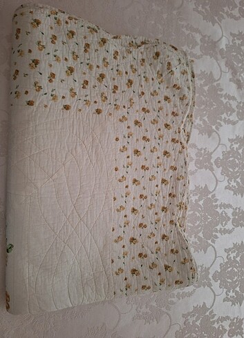Tek kisilik pike 185x260 olcusunde