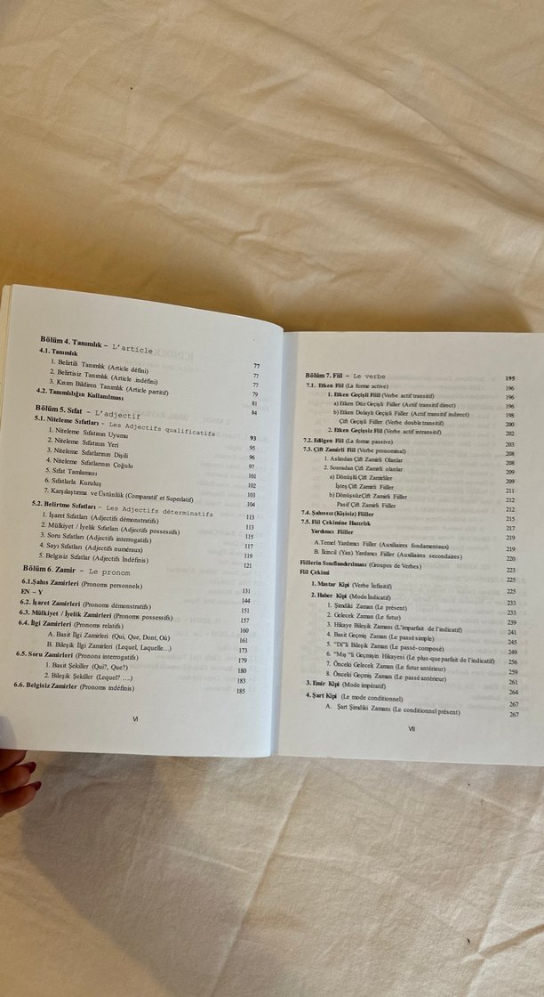 Açıklamalı Fransızca Dilbilgisi Kitabı - Görsel 3