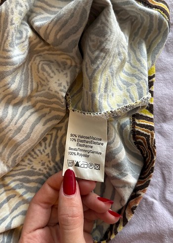 Kahverengi Zebra Desenli V Yakalı Vintage Bluz - Görsel 4