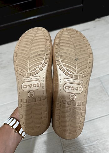35 Beden camel Renk Orijinal kusursuz crocs