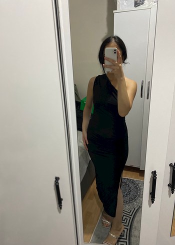 Diğer Siyah Drapeli Straplez Midi Elbise