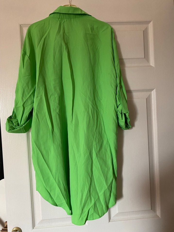 Neon Yeşil Gömlek Trendyolmila etiketli - Görsel 3