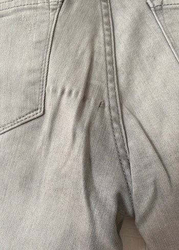 Gri kadınDenim Pantolon - Görsel 3