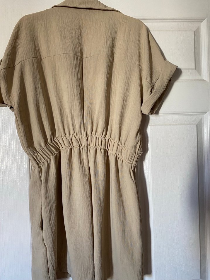 Bej Keten Kısa Tulum, Düğmeli, Salaş Kesim - Görsel 4