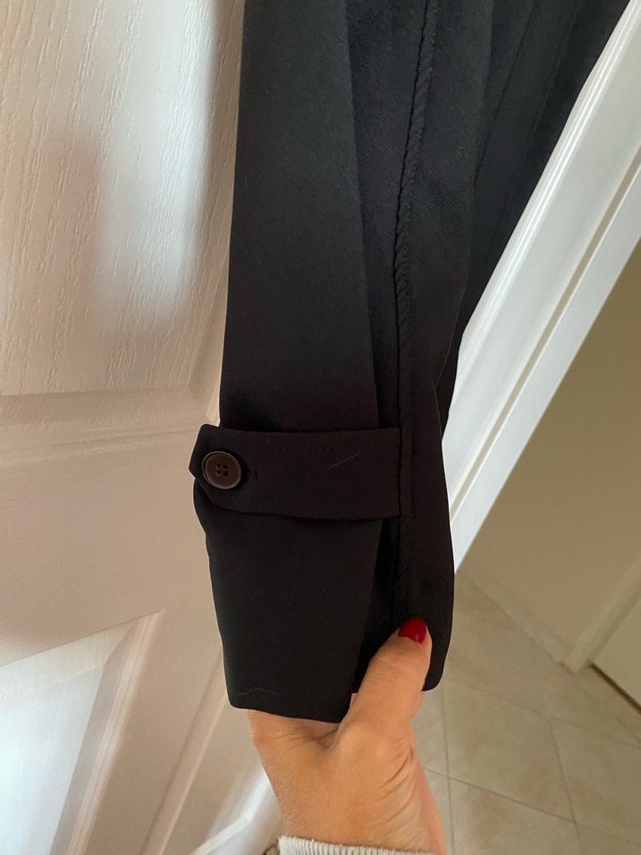 Siyah paça detaylı Kadın Kumaş Pantolon - Görsel 2