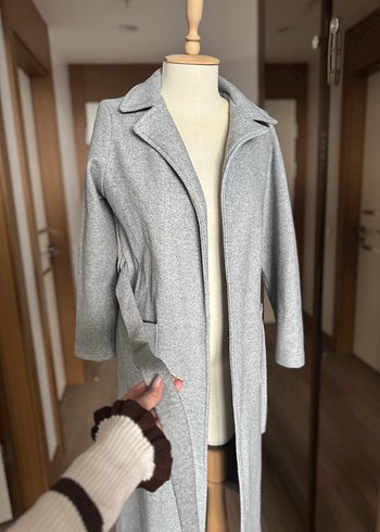 Gri Kuşaklı Uzun Kadın Kaban - Görsel 3