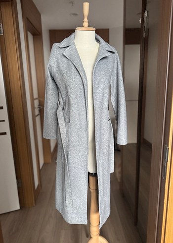 Gri Kuşaklı Uzun Kadın Kaban - Görsel 4