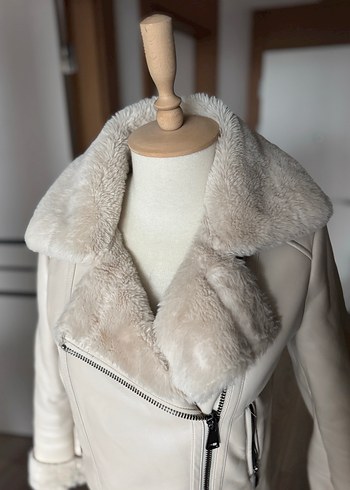 Kürk Detaylı Bej Deri Kadın Ceket - Görsel 2