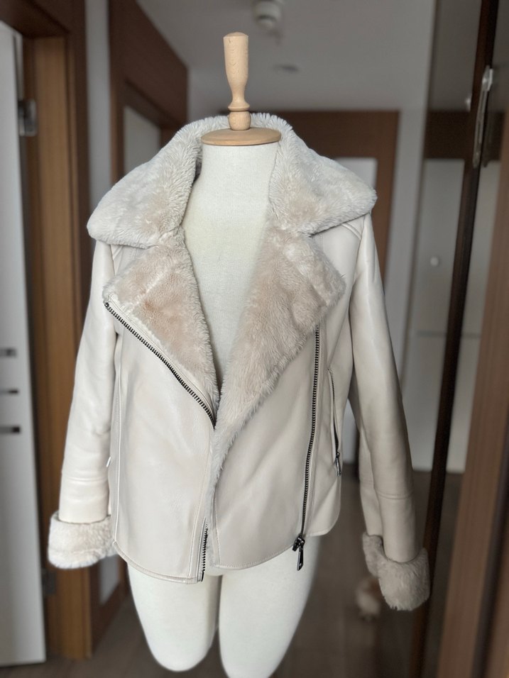 Kürk Detaylı Bej Deri Kadın Ceket - Görsel 5