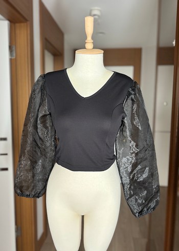 Siyah V Yaka Gotik Kadın Bluz - Görsel 2