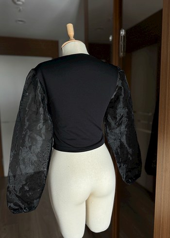 Siyah V Yaka Gotik Kadın Bluz - Görsel 5