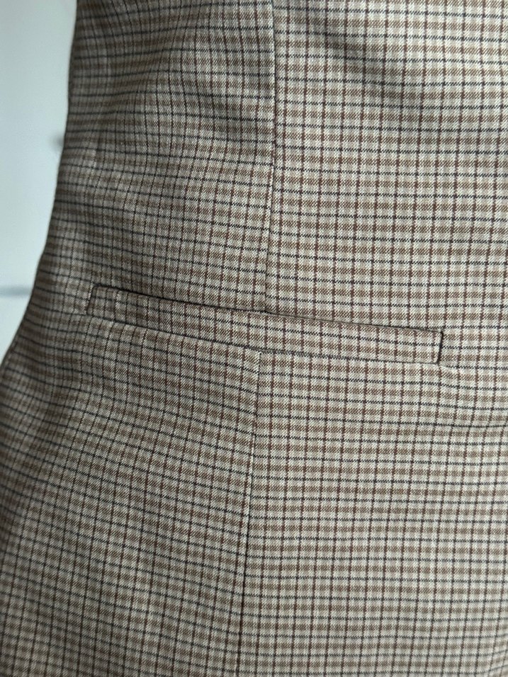 Bej Düğmeli Straplez ve Şort - Görsel 4