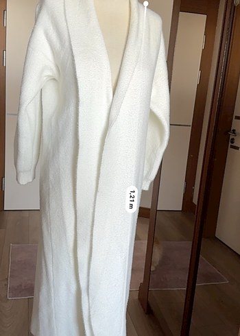 Uzun Beyaz Hırka - Görsel 8
