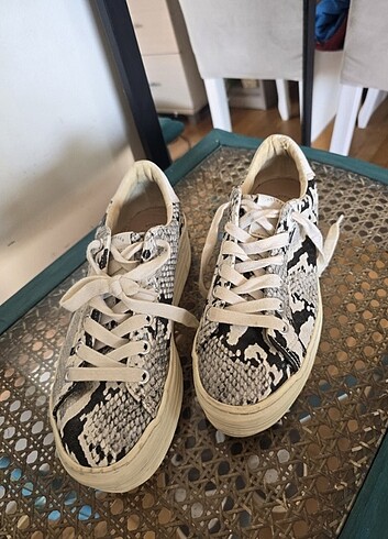 36 Beden PULL AND BEAR