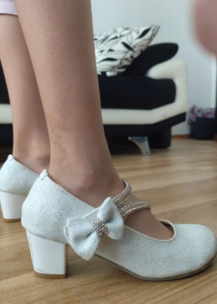 Çocuk topuklu ayakkabı  - Görsel 4