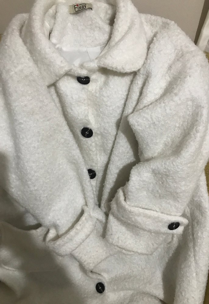 Düğmeli Beyaz Midi Kadın Kaban - Görsel 2