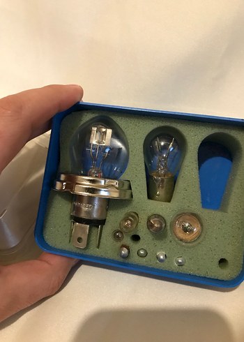 Klasik oto ampul kutusu - Görsel 2