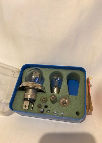 Klasik oto ampul kutusu - Görsel 4