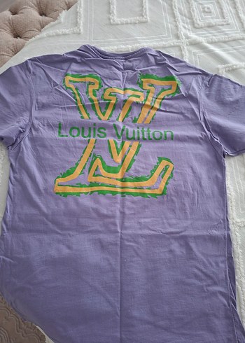 Pastel Renkli Baskılı Kadın Tişörtü - Görsel 2