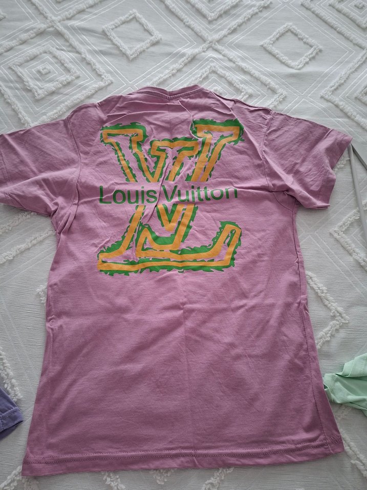 Pastel Renkli Baskılı Kadın Tişörtü - Görsel 3