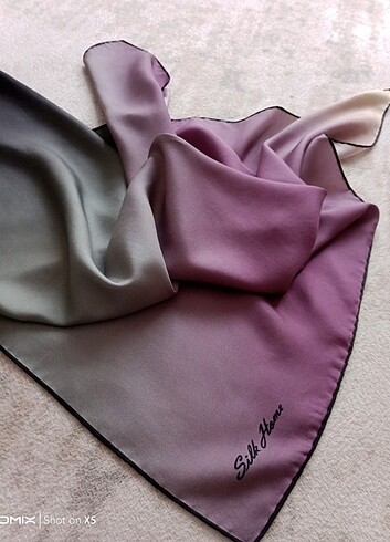 Silk home tivil ipek eşarp 