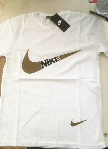 Beyaz Nike Tshrt