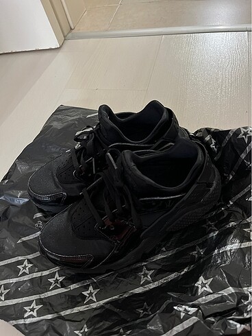 Nike Siyah spor ayakkabı