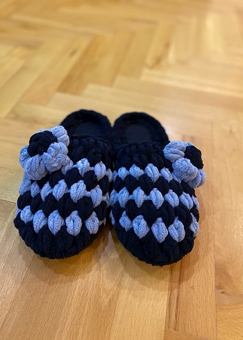 Siyah Gri Örgü El Yapımı Kadın Terlik - Görsel 2