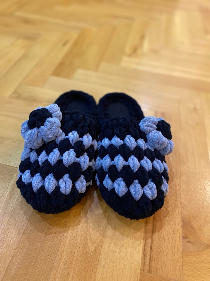 Siyah Gri Örgü El Yapımı Kadın Terlik - Görsel 2