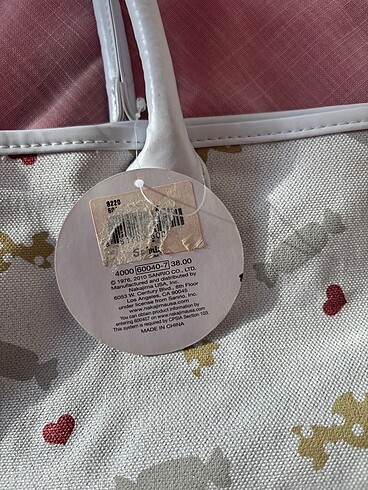 Beden Hello kitty vintage kol çantası