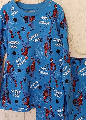 Spider man çocuk pijama takimi