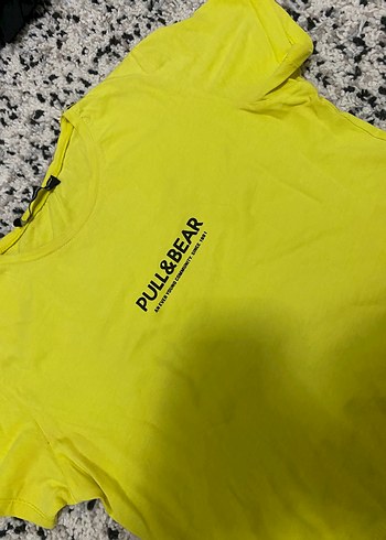 Pull and Bear Sarı Kadın Baskılı Kısa Kollu Tişört