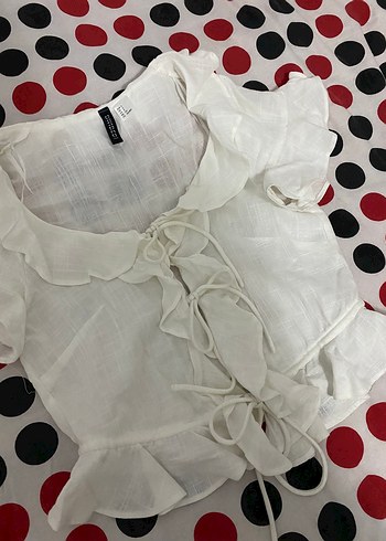 H&M H&M Fırfırlı Beyaz Keten Bluz