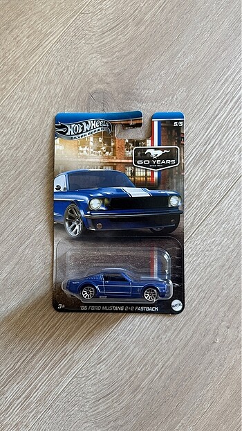 Chase mustang