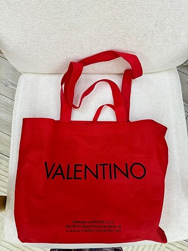  Beden Valentino sırt çantası
