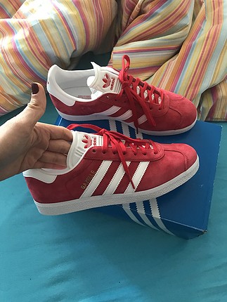 Adidas Harika ayakkanı