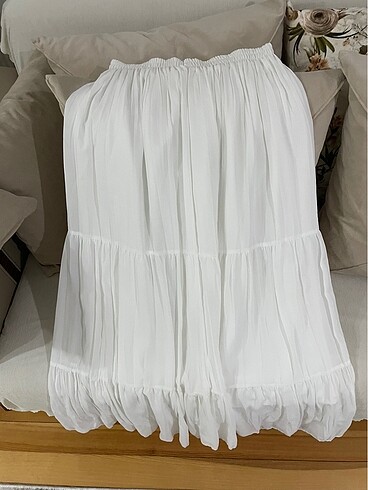 Beyaz pileli etek - Görsel 2