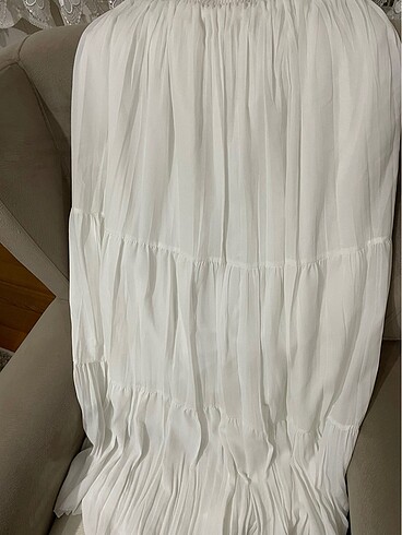 Beyaz pileli etek - Görsel 4