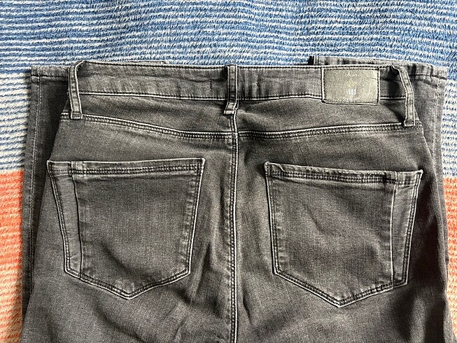 Colin's Antrasit eskitmeli jean