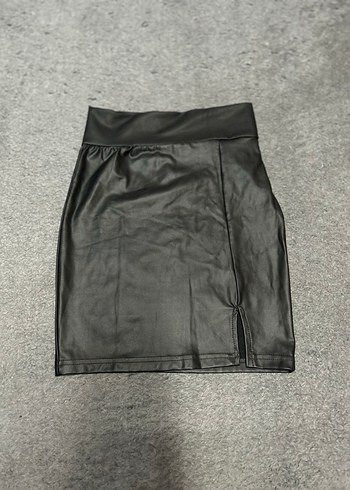 Siyah Deri Mini Etek - Görsel 2