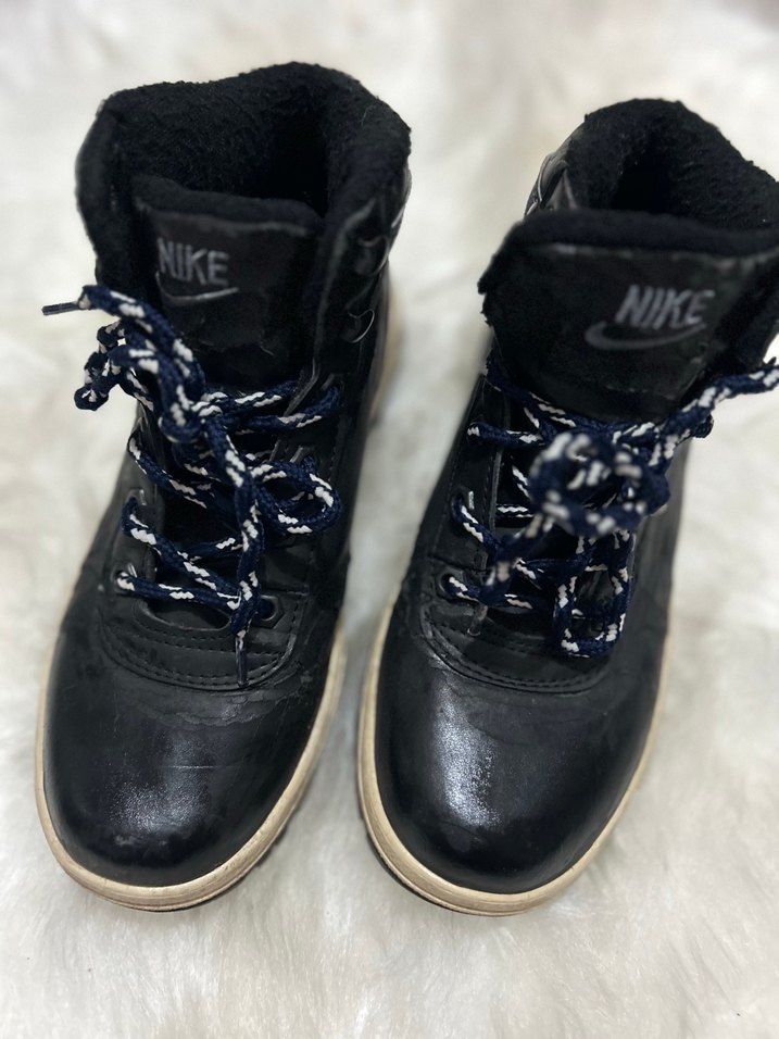 Siyah Kürklü Outdoor Bot - Görsel 2