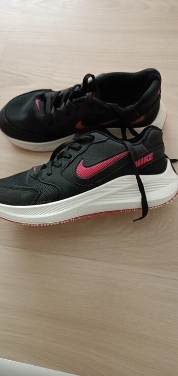 Nike Spor ayakkabı 